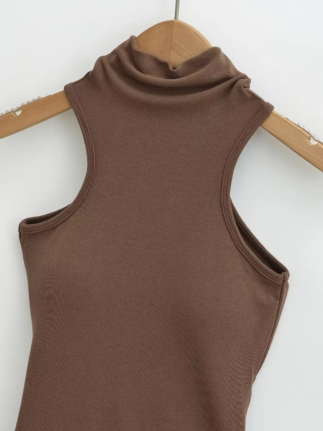 Women 2024 Summer New Fashion Digging Shoulder Waist Strap Belt Chest Pad Tank Tops Retro Casual Female Camis Chic Tops